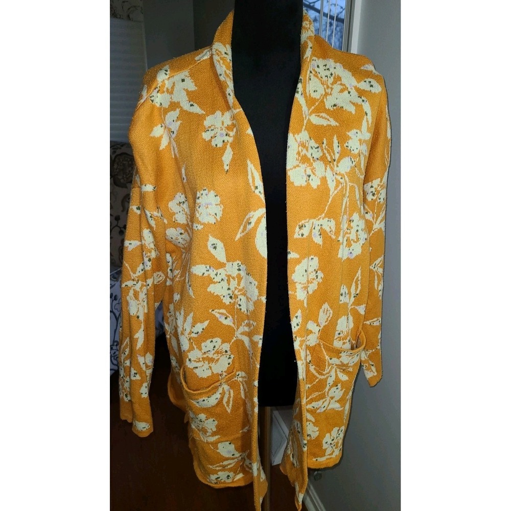 Isaac Mizrahi Live Essentials Cardigan Sweater Womens L Multi Floral Bloomcore